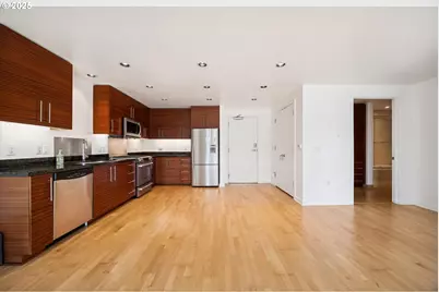 1830 NW Riverscape St #405, Portland, OR 97209 - Photo 17