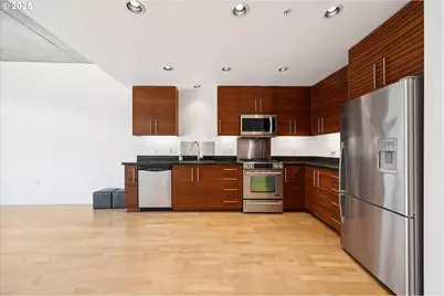 1830 NW Riverscape St #405, Portland, OR 97209 - Photo 21