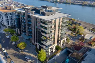 1830 NW Riverscape St, Portland, OR 97209 - Photo 45