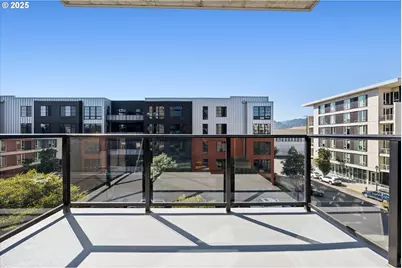 1830 NW Riverscape St #405, Portland, OR 97209 - Photo 31