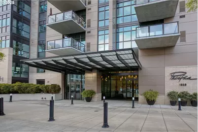 1830 NW Riverscape St #405, Portland, OR 97209 - Photo 3