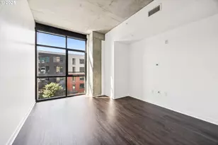 1830 NW Riverscape St, Portland, OR 97209 - Photo 25