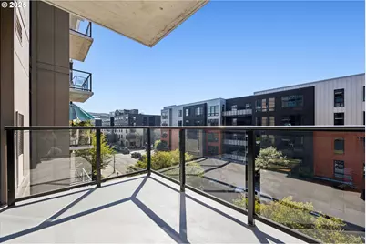 1830 NW Riverscape St #405, Portland, OR 97209 - Photo 33