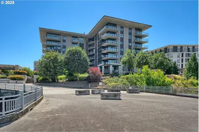 1830 NW Riverscape St #405, Portland, OR 97209 - Photo 41