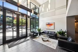 1830 NW Riverscape St, Portland, OR 97209 - Photo 5