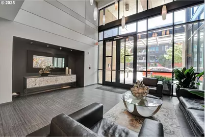 1830 NW Riverscape St #405, Portland, OR 97209 - Photo 5