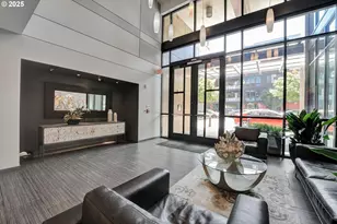 1830 NW Riverscape St, Portland, OR 97209 - Photo 5