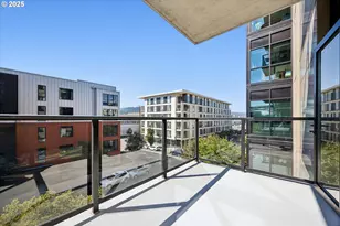 1830 NW Riverscape St, Portland, OR 97209 - Photo 33