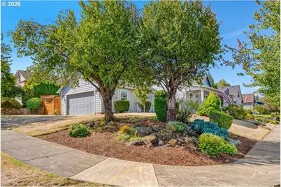 1412 Crestview Dr, Silverton, OR 97381 - Photo 3