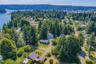 90842 Sanddollar Ln, Coos Bay, OR 97420 - Photo 3