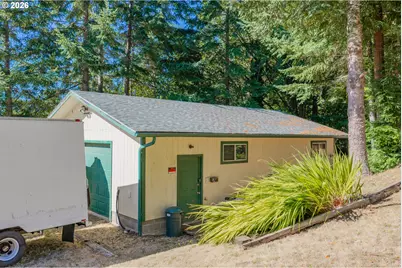 56788 Cougar Rd, Coquille, OR 97423 - Photo 5