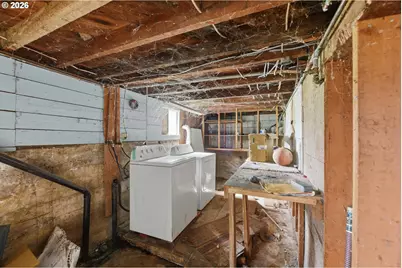 1963 Broadway Ave, North Bend, OR 97459 - Photo 31