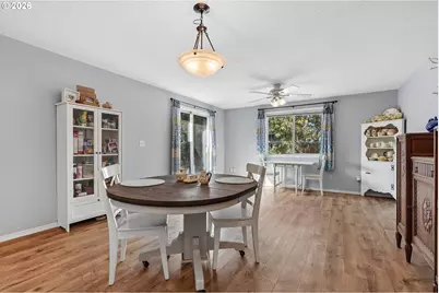 16310 NE 25th St, Vancouver, WA 98684 - Photo 9