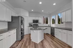 8445 SW 195th Pl, Beaverton, OR 97007 - Photo 15