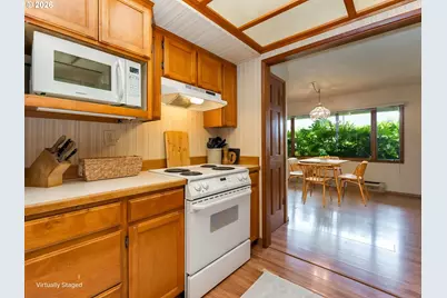 515 SW Brockwood Ave, McMinnville, OR 97128 - Photo 21