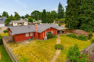 515 SW Brockwood Ave, McMinnville, OR 97128 - Photo 5