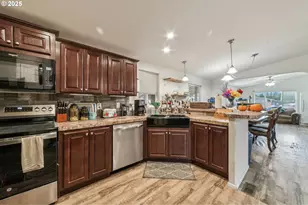 5266 Crystal St NE, Salem, OR 97305 - Photo 15