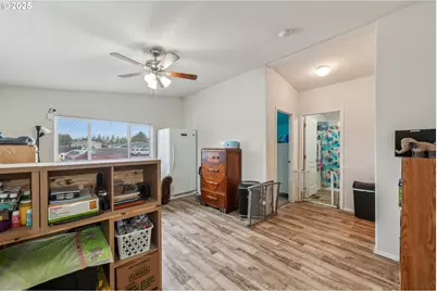 5266 Crystal St NE #233, Salem, OR 97305 - Photo 19