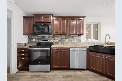 5266 Crystal St NE #233, Salem, OR 97305 - Photo 9