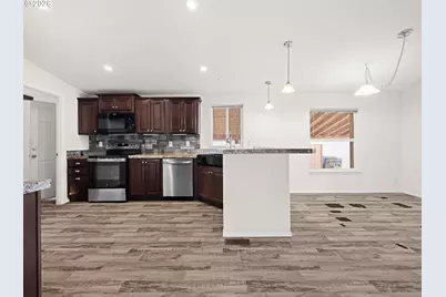 5266 Crystal St NE #233, Salem, OR 97305 - Photo 11
