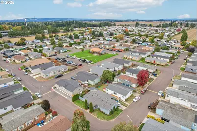 5266 Crystal St NE #233, Salem, OR 97305 - Photo 35