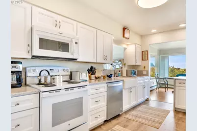 1768 N Ocean Ave, Gearhart, OR 97138 - Photo 11