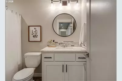 1040 Donna Lynn Way, Gladstone, OR 97027 - Photo 33