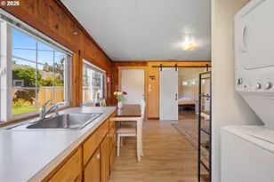 5628 SE Rural St, Portland, OR 97206 - Photo 15