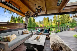 6736 SW Hamilton Ct, Portland, OR 97225 - Photo 39