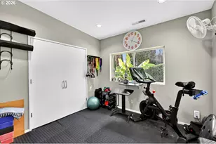 6736 SW Hamilton Ct, Portland, OR 97225 - Photo 37