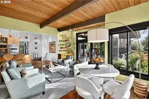 6736 SW Hamilton Ct, Portland, OR 97225 - Photo 17