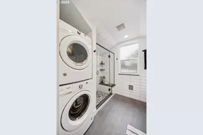 6443 NE 33rd Ave #B, Portland, OR 97211 - Photo 23