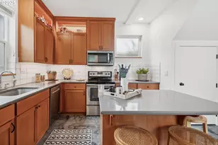 6443 NE 33rd Ave, Portland, OR 97211 - Photo 15