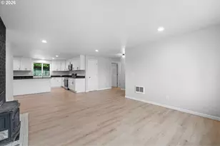 703 NW 117th St, Vancouver, WA 98685 - Photo 15