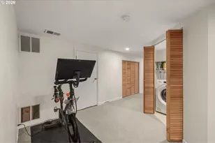 5921 SW 45th Ave, Portland, OR 97221 - Photo 15