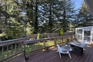 1099 Parkview Dr, Brookings, OR 97415 - Photo 43