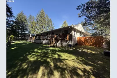 1099 Parkview Dr, Brookings, OR 97415 - Photo 47