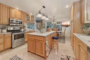 1099 Parkview Dr, Brookings, OR 97415 - Photo 15