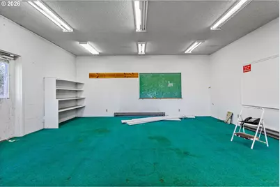 35113 Brewster Rd, Lebanon, OR 97355 - Photo 11