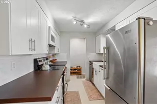 13650 SW 22nd St, Beaverton, OR 97008 - Photo 13