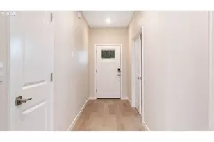 2681 SE Soapstone Ave, Salem, OR 97306 - Photo 5