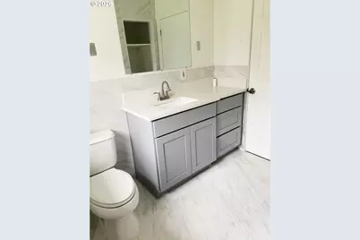 227 SE 129th Ave, Portland, OR 97233 - Photo 5