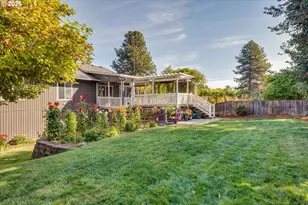 3002 SW 23rd St, Gresham, OR 97080 - Photo 41
