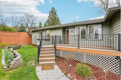 44 SW Birdsdale Dr, Gresham, OR 97080 - Photo 3