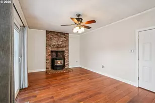 44 SW Birdsdale Dr, Gresham, OR 97080 - Photo 9