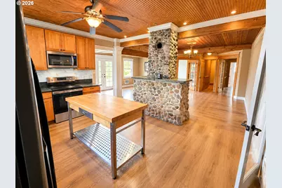 39399 SW Laurelwood Rd, Gaston, OR 97119 - Photo 5