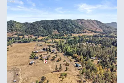 307 Towhee Ln, Tenmile, OR 97481 - Photo 41