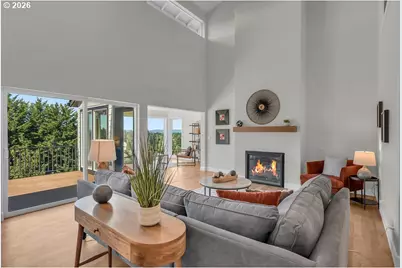 16333 SW Timberland Dr, Beaverton, OR 97007 - Photo 9