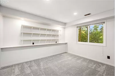 3023 SW Collins Ct, Portland, OR 97219 - Photo 41