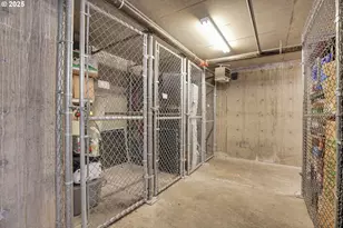 411 NW Flanders St, Portland, OR 97209 - Photo 29